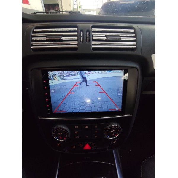 GPS Android 9,0 OCTA CORE 4GB RAM Mercedes R W251 TR2670