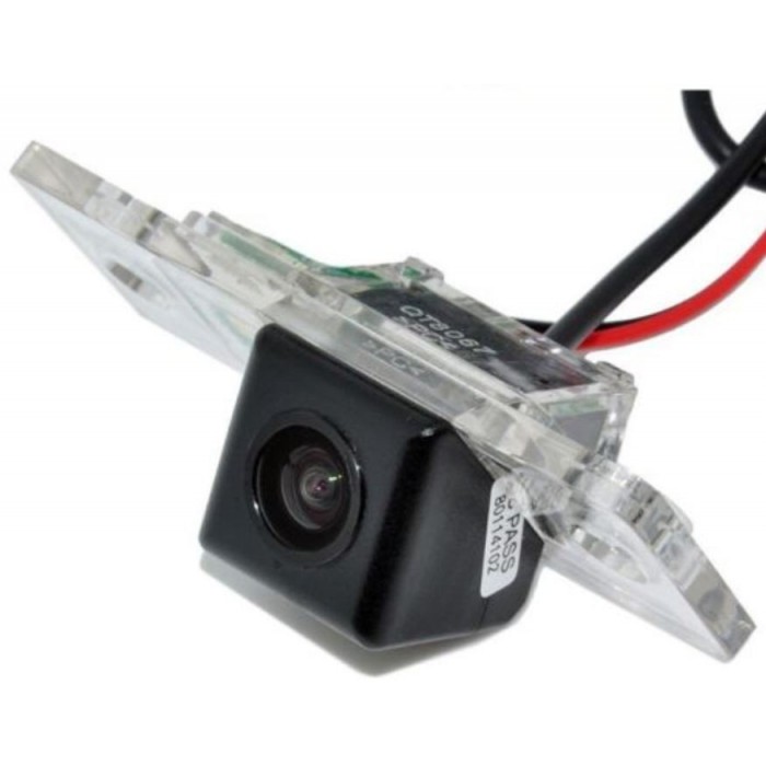 Rearview parking camera for Volkswagen Touareg, Passat, Tiguan, Polo TR3816