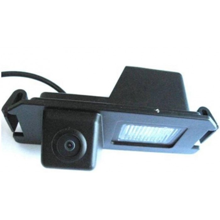 Rearview parking camera for Hyundai I30. REF: TR821