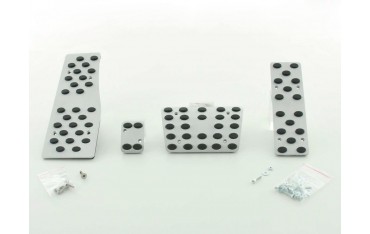 FK aluminum pedals pedal set 4 piece Mercedes Benz C E S Class pedal cover car pedals rubber studs