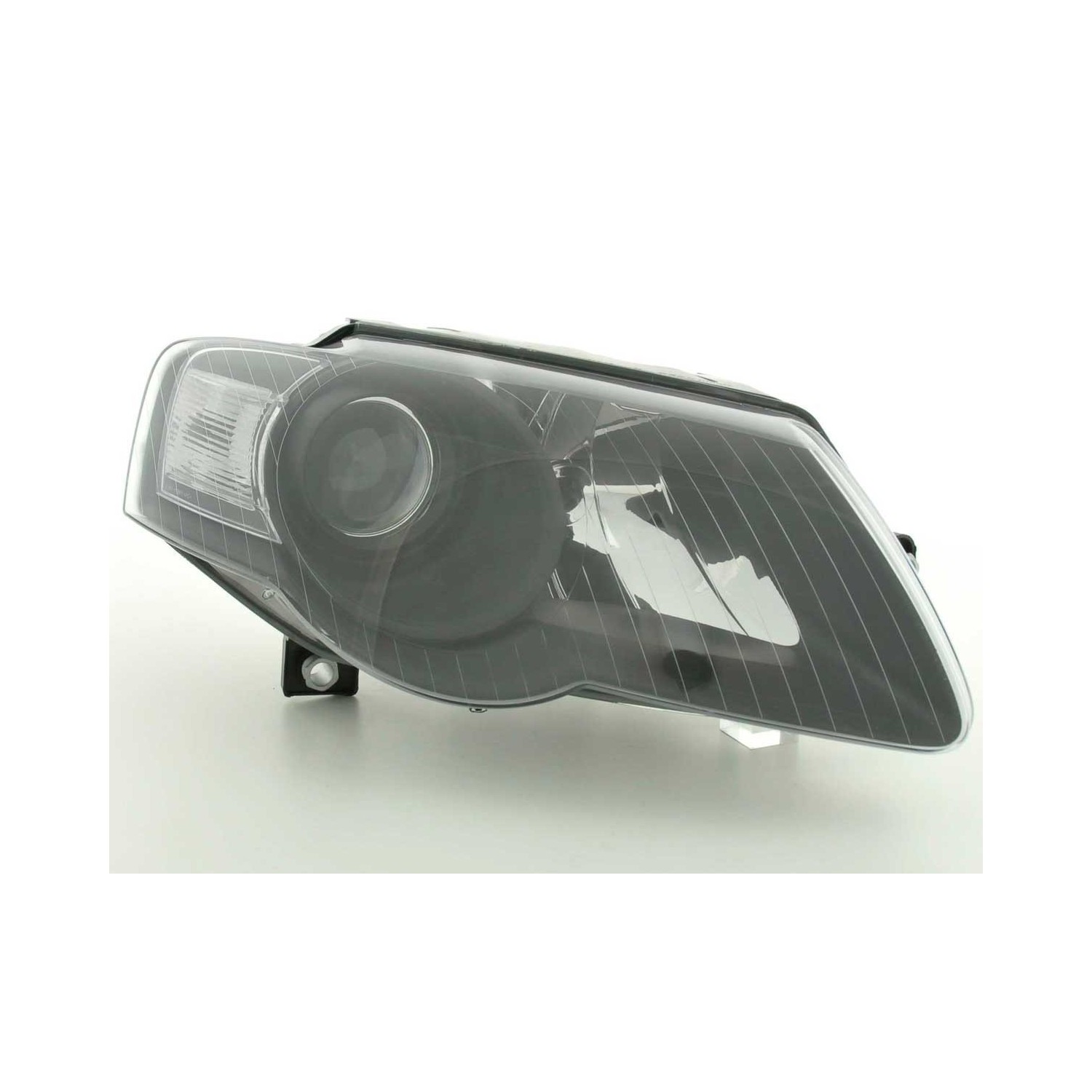 Spare parts headlight right VW Passat Typ 3C 05 