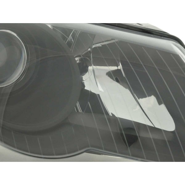Spare parts headlight right VW Passat Typ 3C 05 