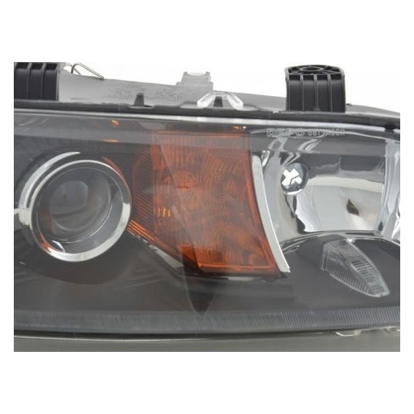 Spare parts headlight right Fiat Punto Typ 188 99 03