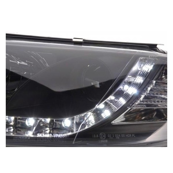Daylight headlight LED DRL look VW Passat type 3BG 00 05 black