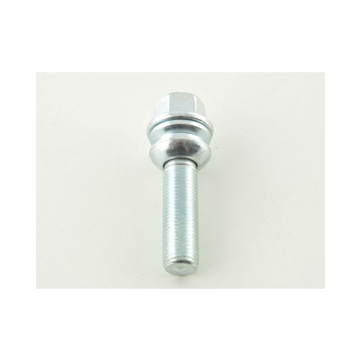 Single wheel bolt L 28 mm M14 x 15 silver