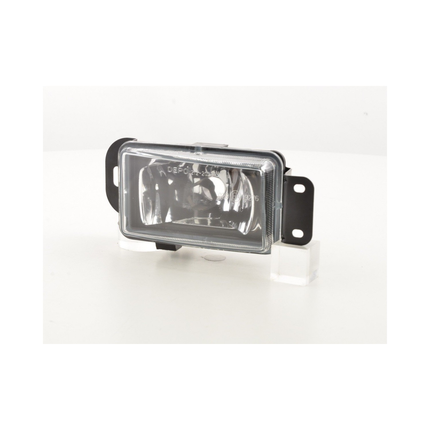 Spare parts fog light right Toyota Corolla 01 03