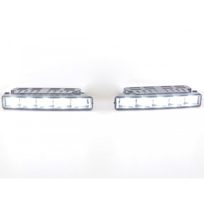 LED light set universal with external switch chrome