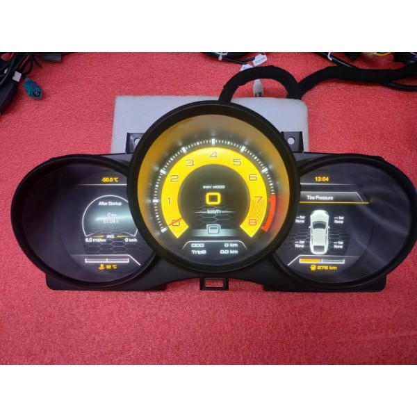 Digital cockpit Porsche Macan TR4372