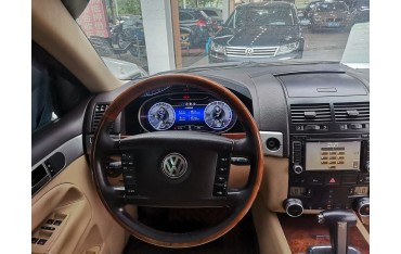 Digital dashboard Volkswagen Touareg 2002–2010 12.5″ Linux with Miracast TR4381