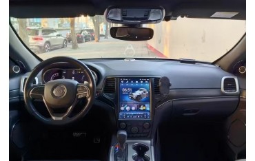 Radio GPS head unit Tesla style Jeep Grand Cherokee ANDROID 13 TR4420